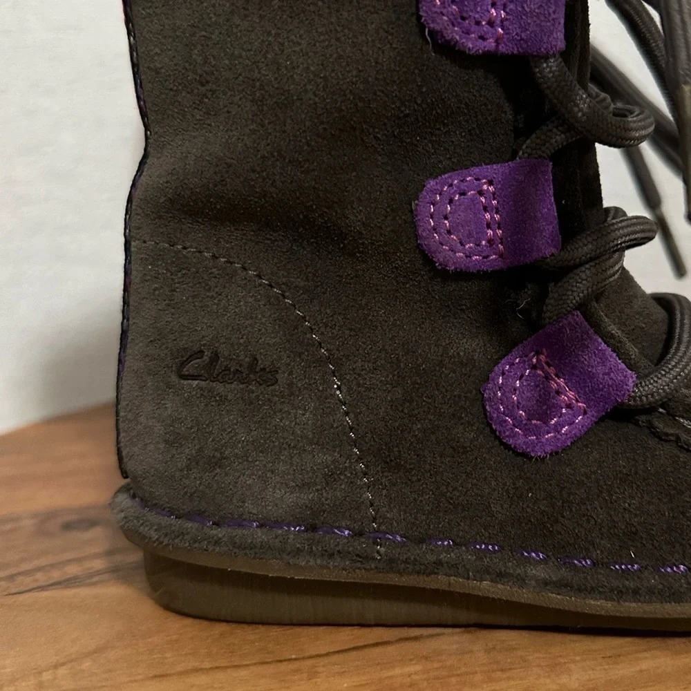 Clarks Girls Snugglewall Tall Suede Zip Lace Up Faux Fur Warm Winter Boots Sz 7